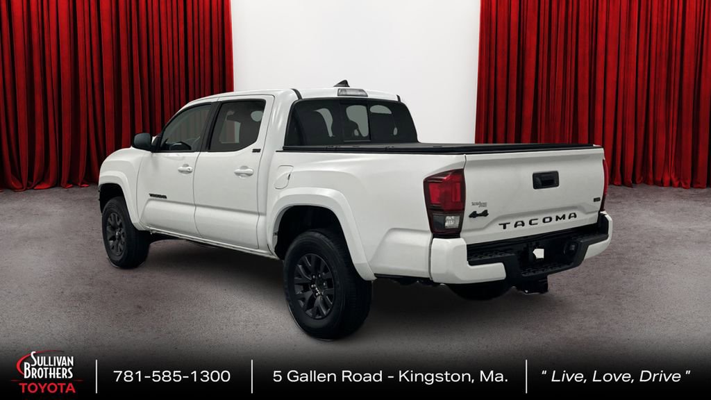 Used 2023 Toyota Tacoma SR5 w/ Technology Package image 7