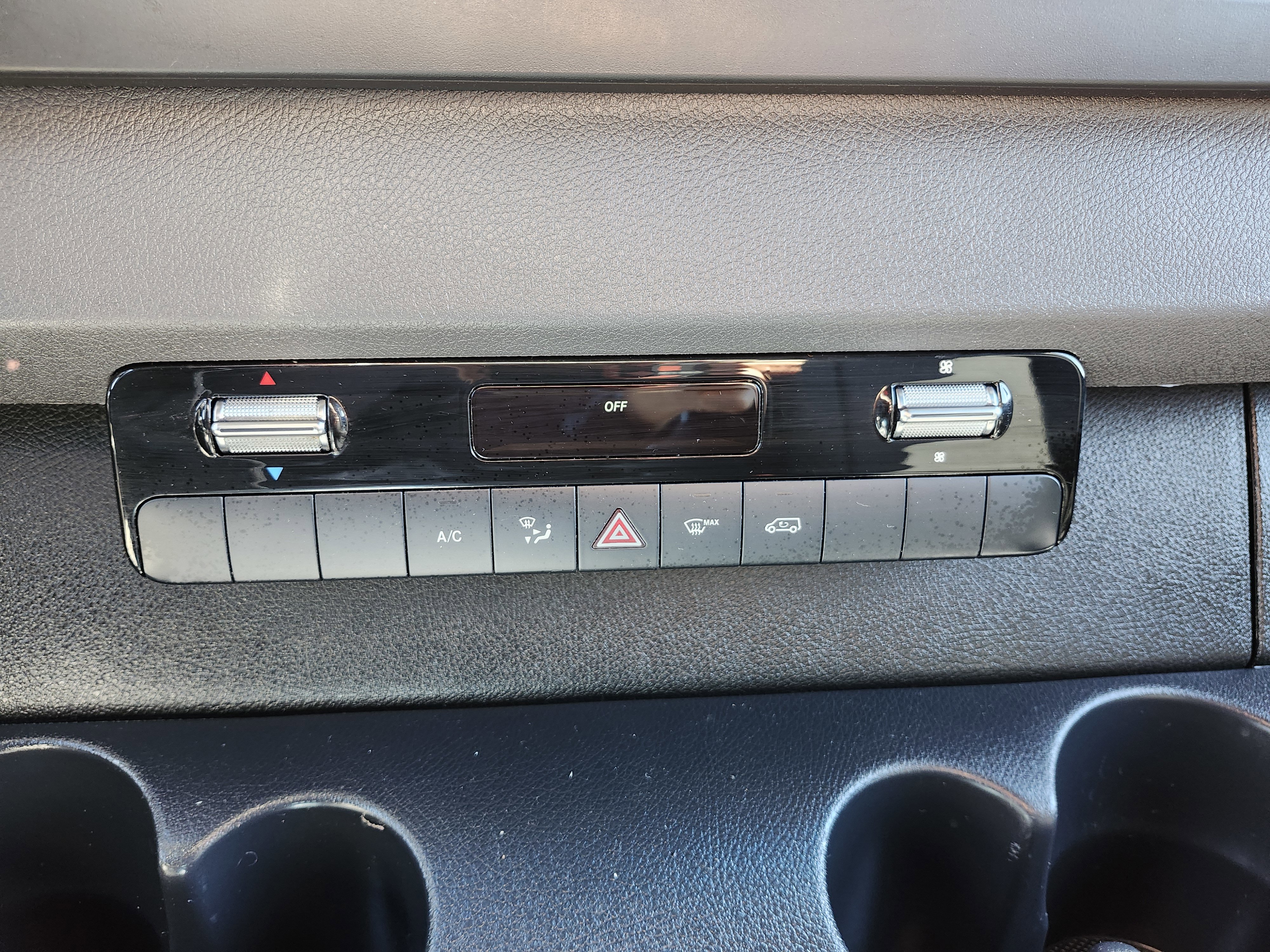 Used 2023 Mercedes-Benz Sprinter 2500 image 31