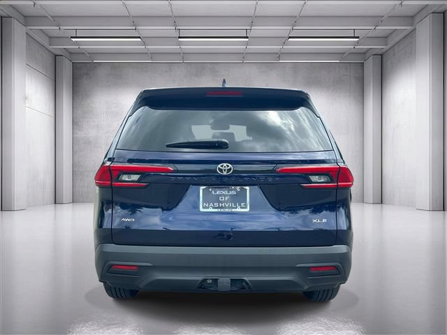 Used 2024 Toyota Grand Highlander AWD image 4