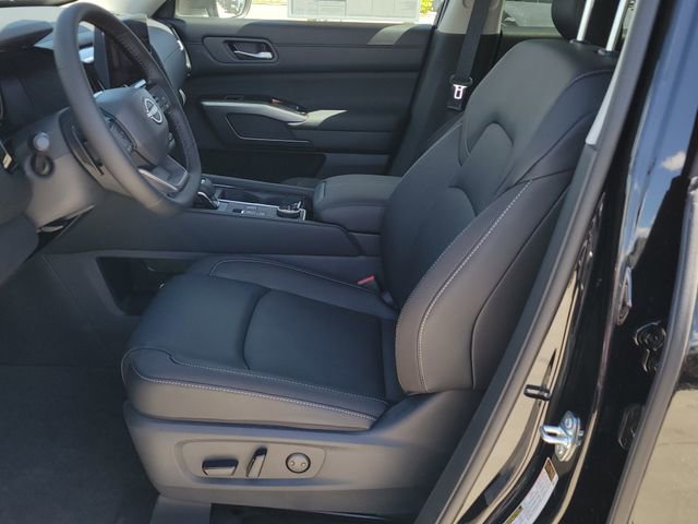 New 2026 Nissan Pathfinder SL AWD/4WD image 6