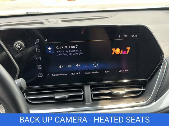Certified 2025 Chevrolet Trax LT w/ Driver Confidence Package FWD image 3