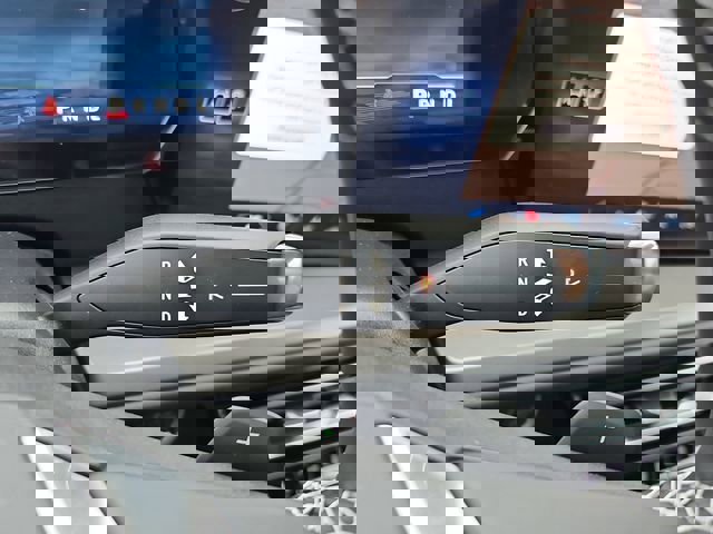 New 2026 Chevrolet Traverse LT image 17