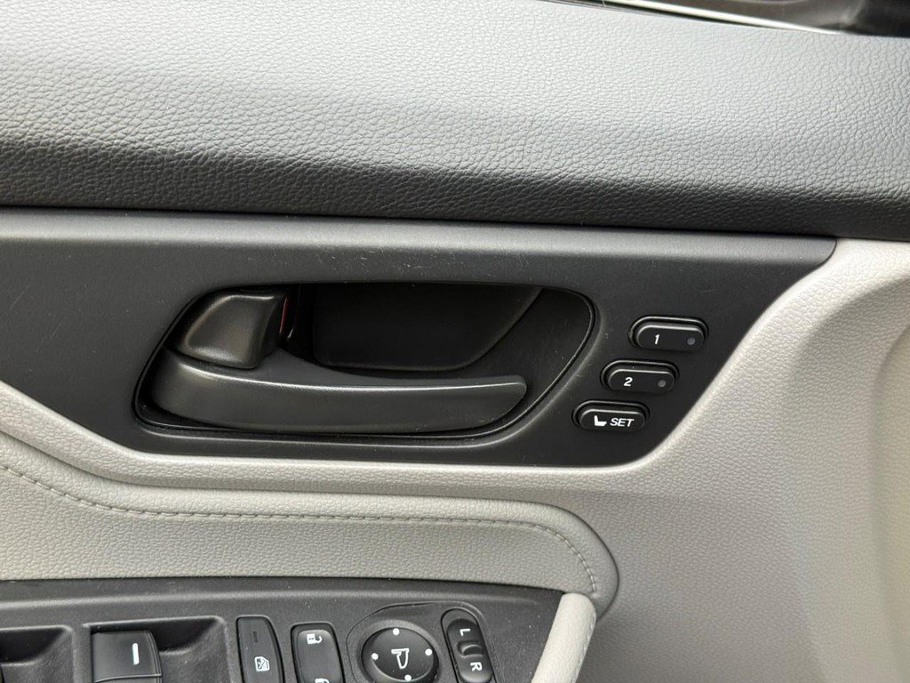Used 2019 Honda Odyssey EX-L image 19