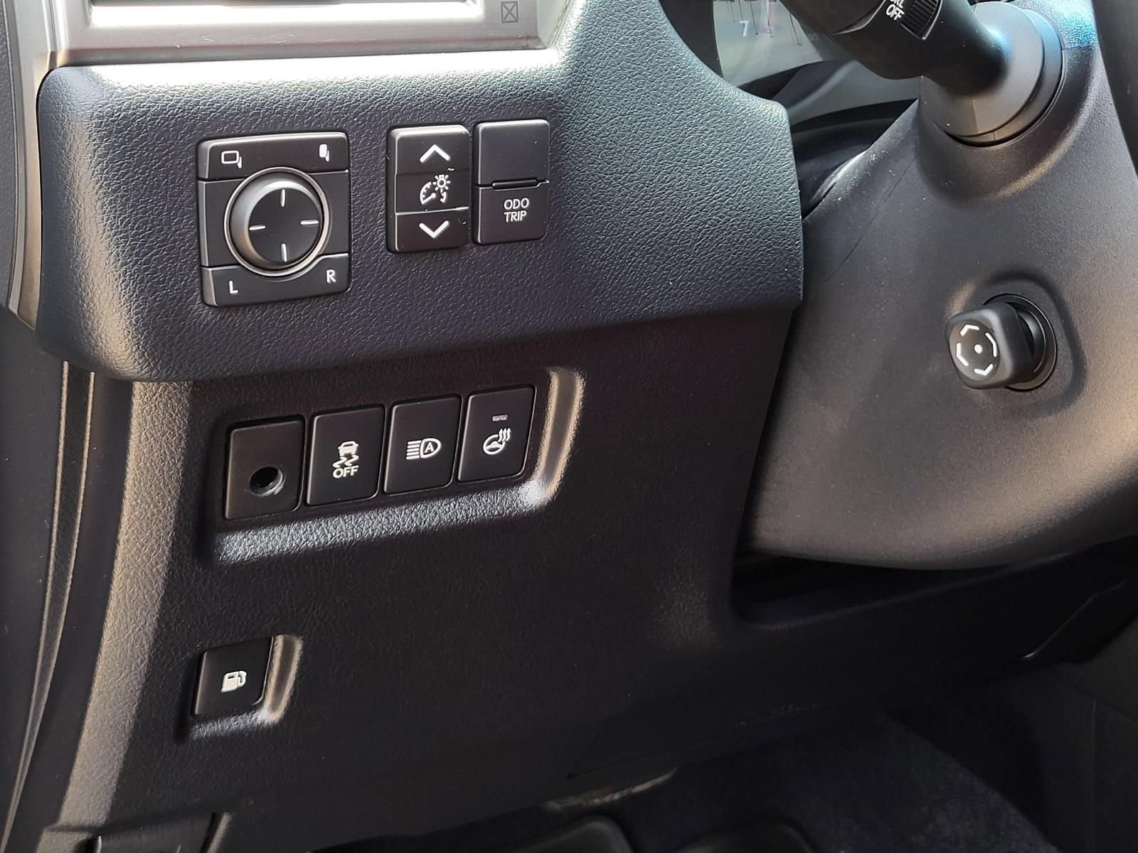 Used 2023 Lexus GX 460 Premium w/ Premium Package AWD/4WD image 20