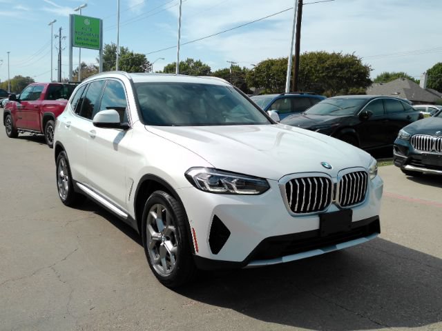 Used 2023 BMW X3 sDrive30i w/ Premium Package RWD image 4