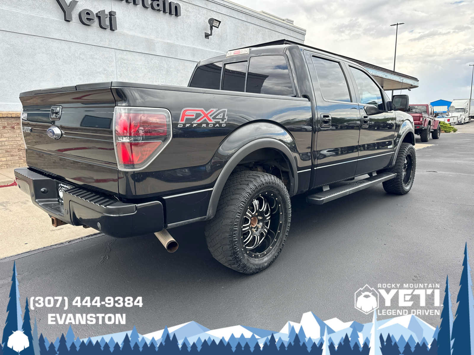Used 2014 Ford F150 FX4 w/ Equipment Group 402A Luxury AWD/4WD image 3