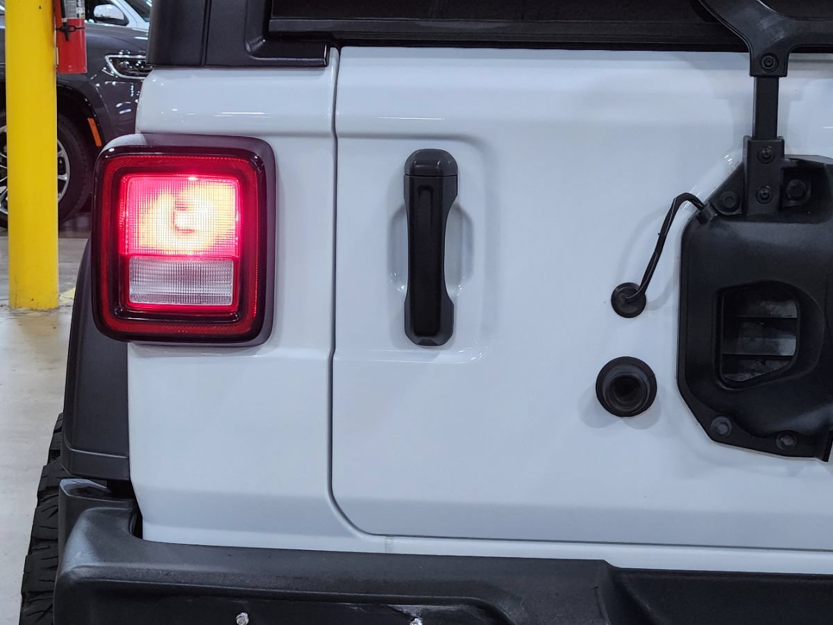Used 2021 Jeep Wrangler Unlimited Sport AWD/4WD image 20