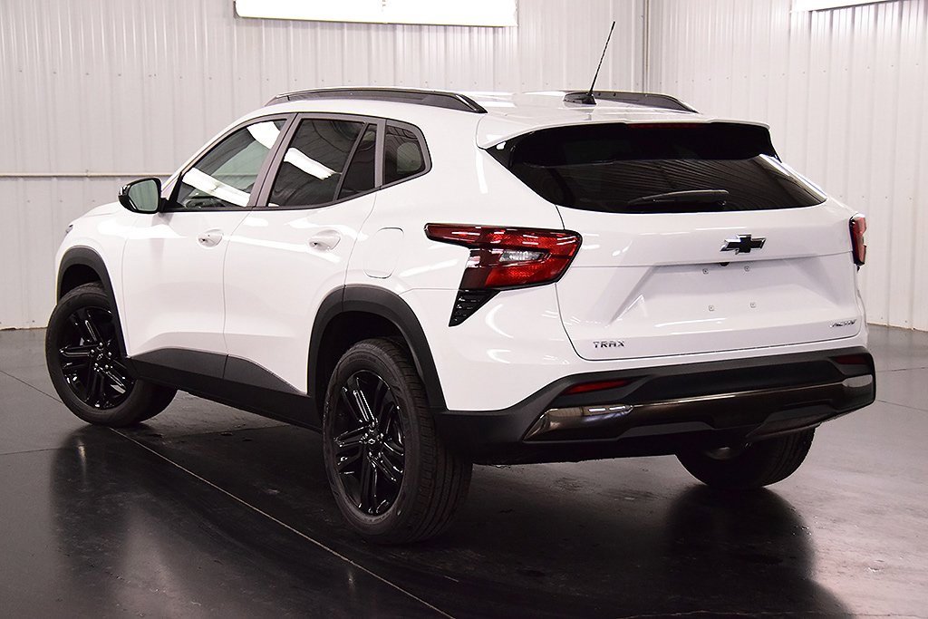 New 2025 Chevrolet Trax ACTIV image 5