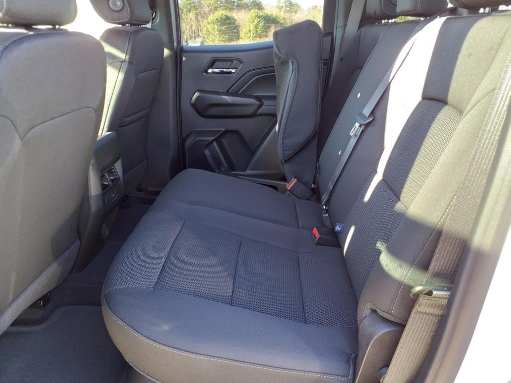 New 2024 Chevrolet Colorado LT w/ LT Convenience Package II image 14