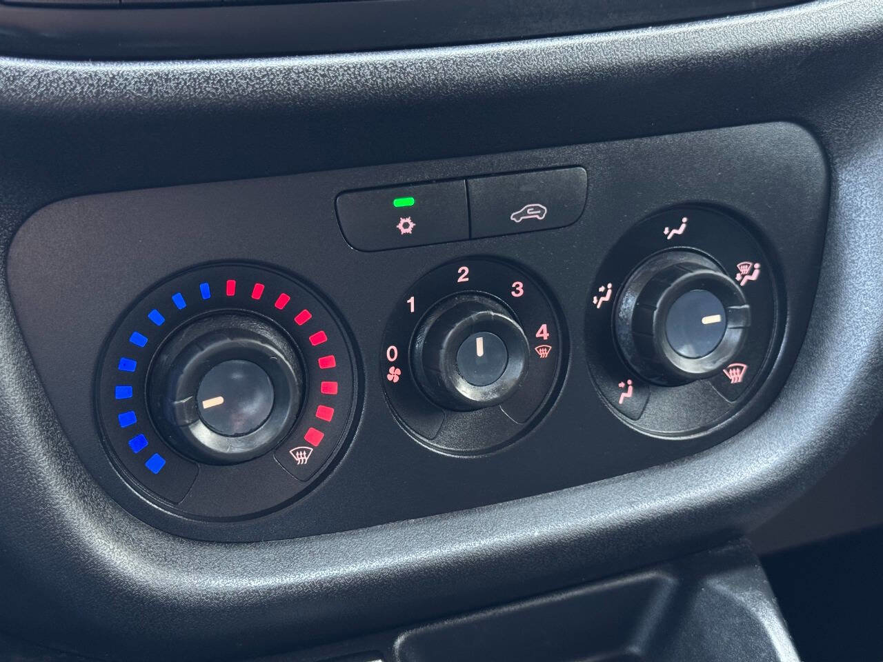 Used 2016 RAM ProMaster City Tradesman image 23