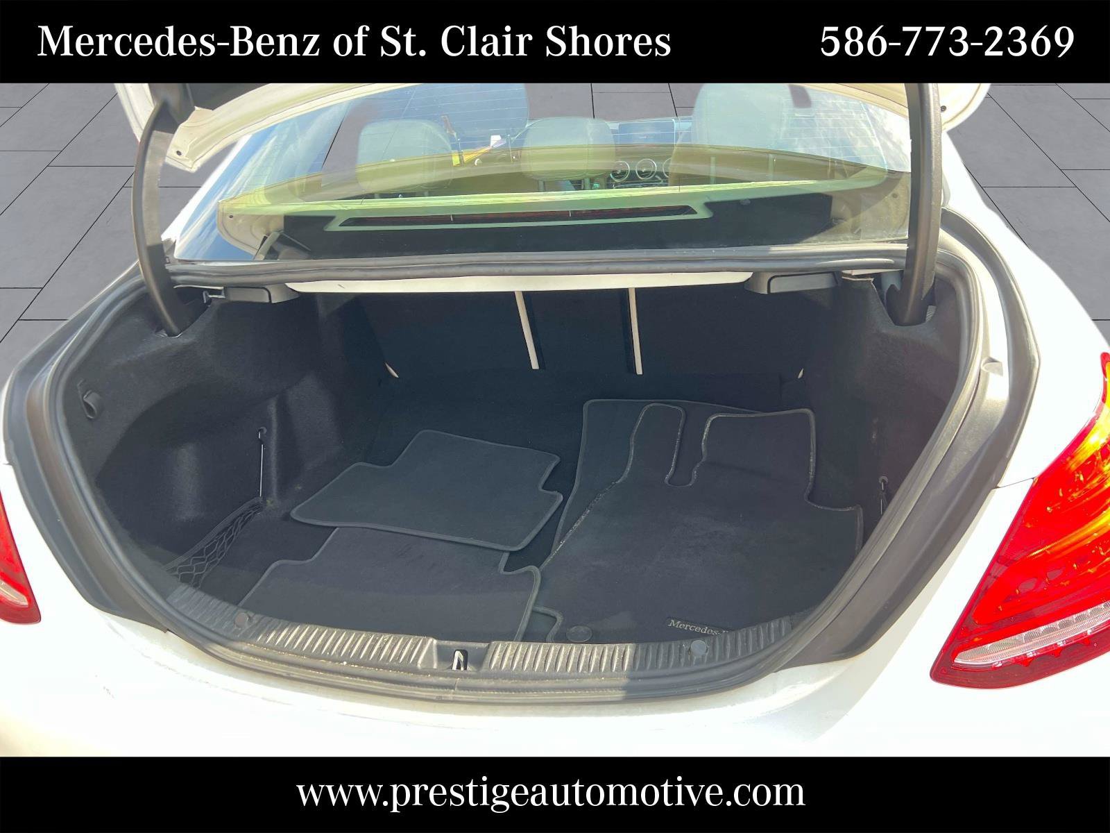 Used 2015 Mercedes-Benz C 300 Sedan image 11