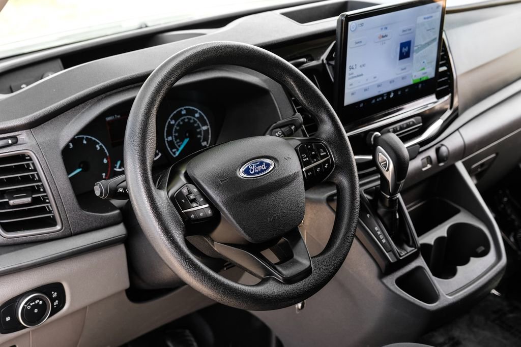 Used 2023 Ford Transit 350 XLT image 12