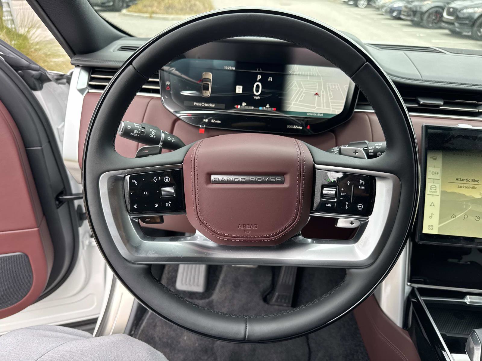 New 2026 Land Rover Range Rover SE image 29