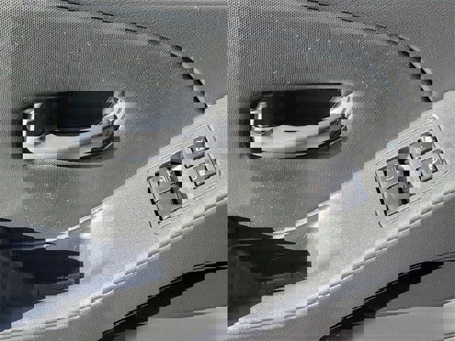 Certified 2024 Nissan Frontier S w/ Technology Package image 20