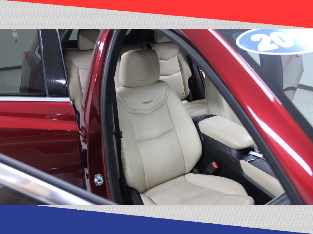 Used 2017 Cadillac XT5 Luxury w/ Driver Awareness Package image 34