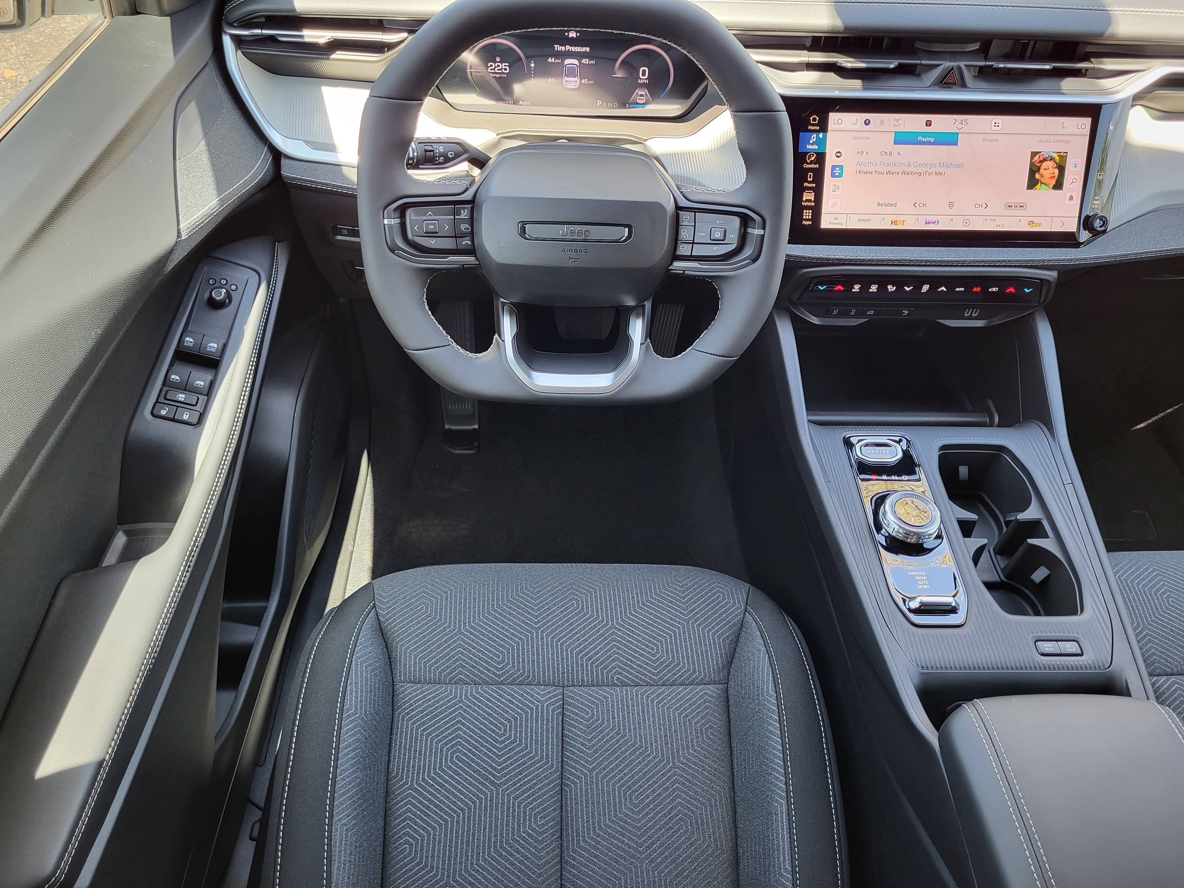 New 2026 Jeep Cherokee Laredo AWD/4WD image 27