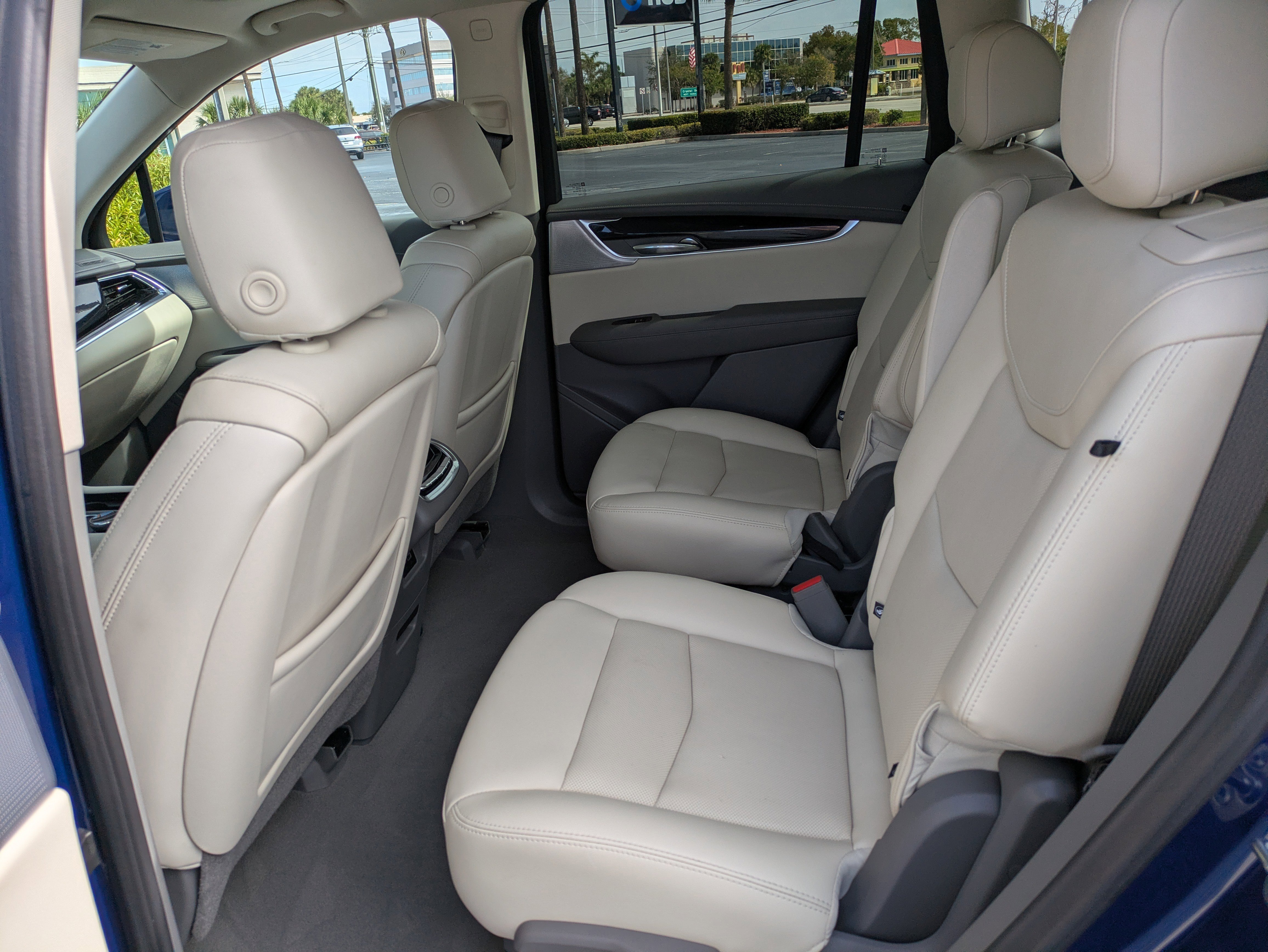 Certified 2024 Cadillac XT6 Premium Luxury image 13