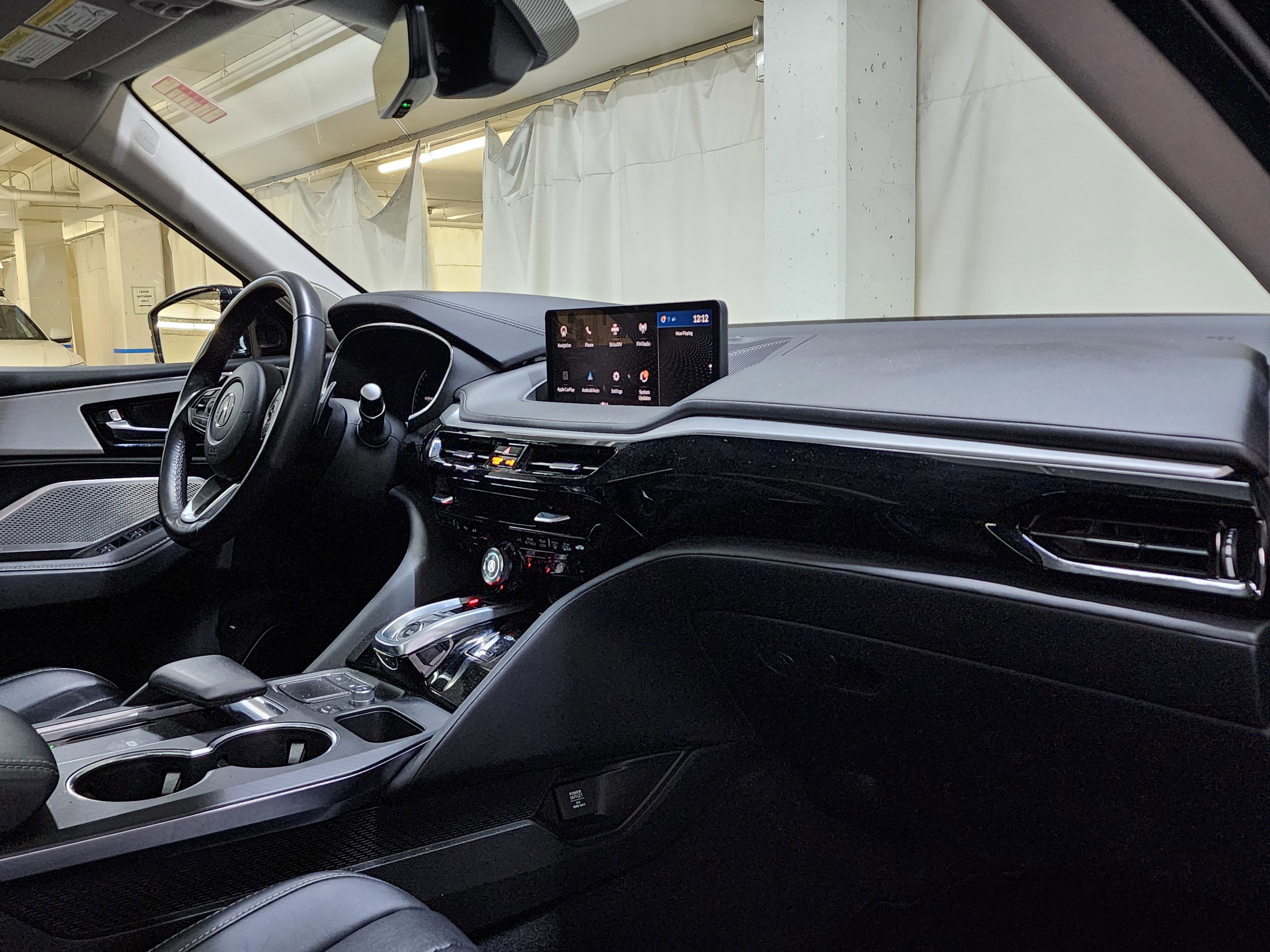 Certified 2024 Acura MDX SH-AWD w/ Technology Package image 24