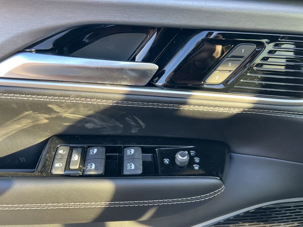 New 2026 Jeep Grand Wagoneer Limited w/ Premium Group II image 22