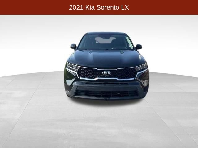 Used 2021 Kia Sorento LX image 2