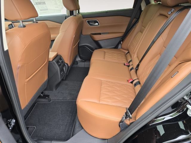 New 2026 Nissan Rogue Platinum AWD/4WD image 14