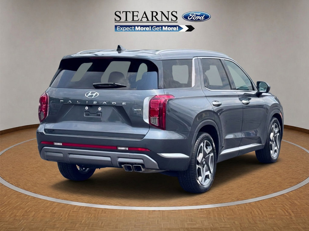 Used 2023 Hyundai Palisade Limited w/ Cargo Package AWD/4WD image 17