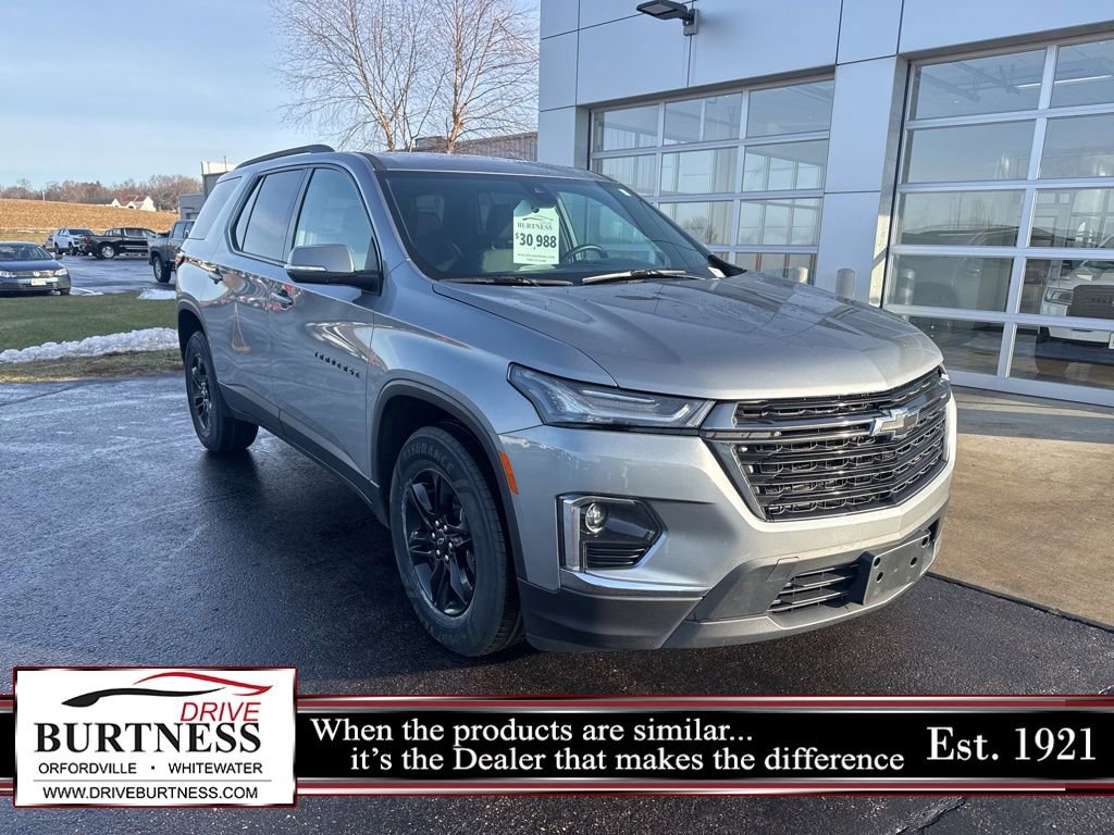 Certified 2023 Chevrolet Traverse LT w/ Midnight/Sport Edition