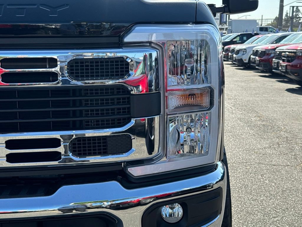 New 2026 Ford F250 XLT w/ 360-Degree Camera Package AWD/4WD image 14