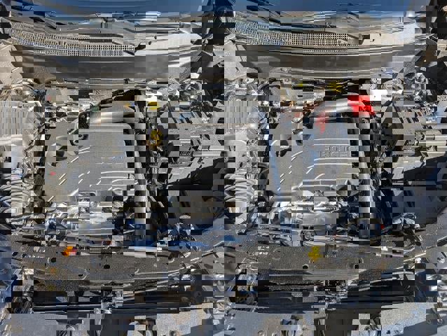 New 2026 Chevrolet Equinox LT w/ Convenience Package II image 9