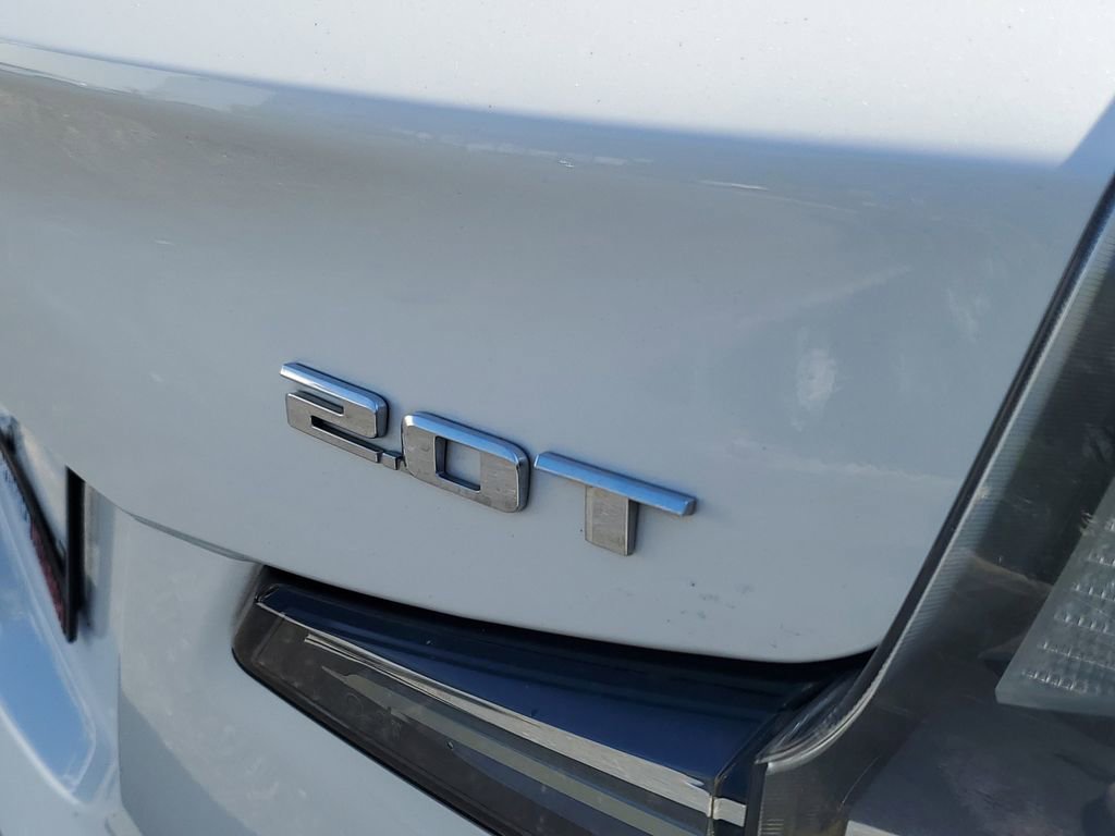 Used 2019 Cadillac XT4 Sport w/ Driver Awareness Package image 8