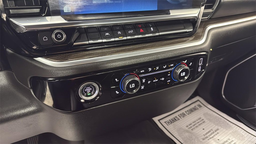 Used 2022 Chevrolet Silverado 1500 LT image 22