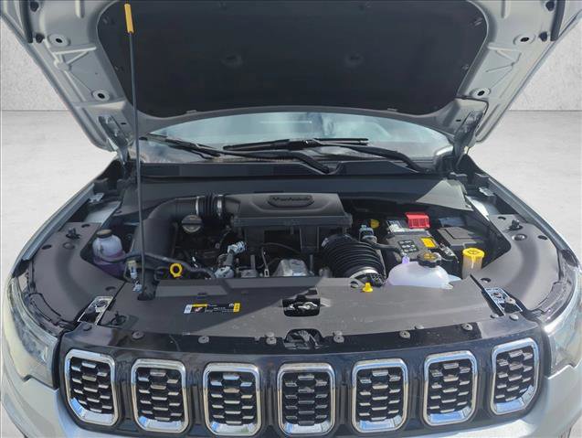 New 2026 Jeep Compass Limited image 18