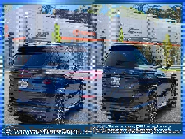 Used 2021 BMW X5 xDrive45e w/ M Sport Package image 6