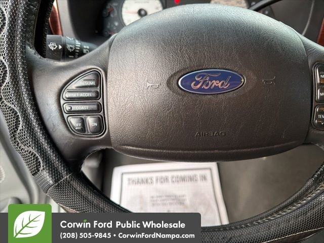 Used 2005 Ford F250 XLT image 16