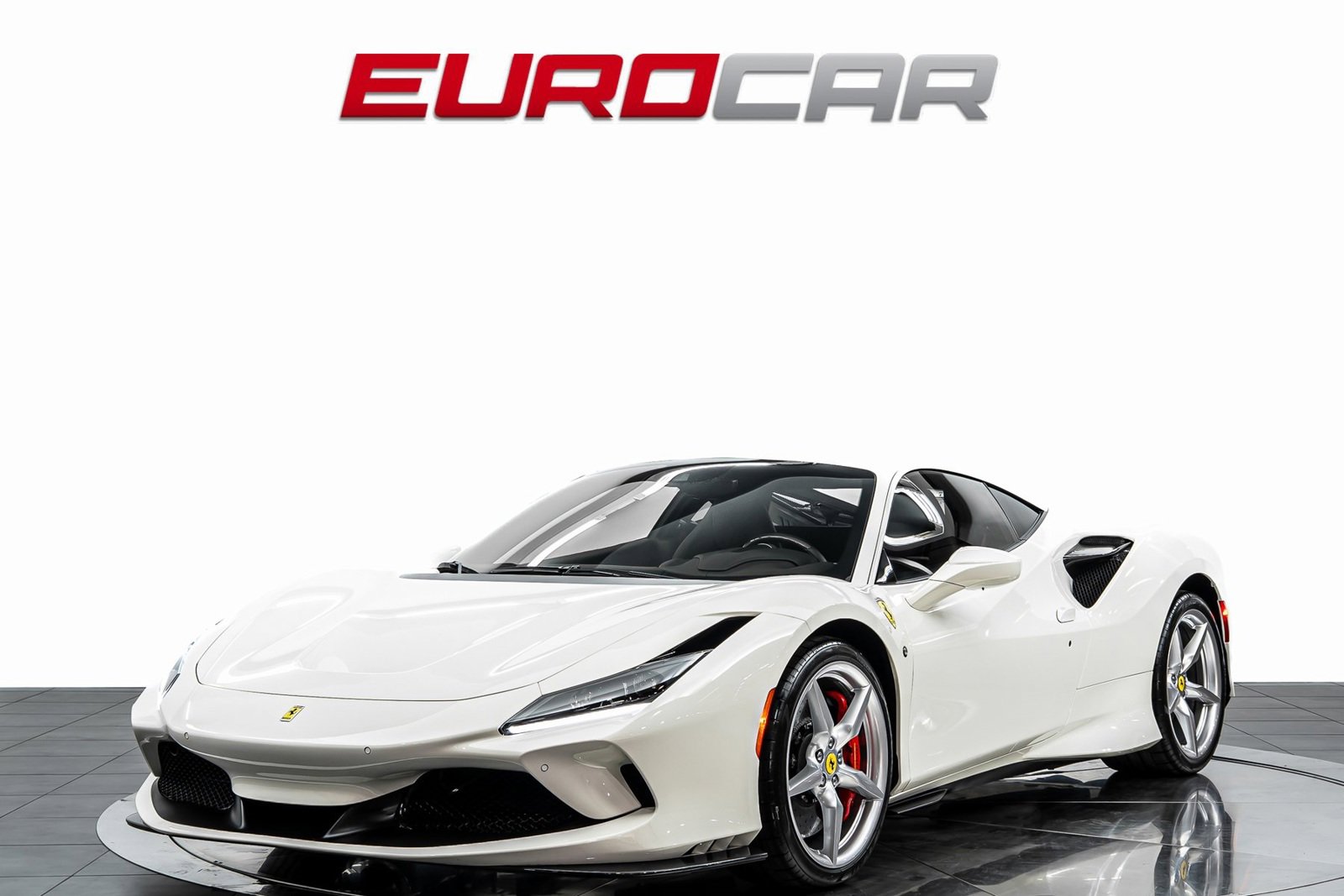 Used 2021 Ferrari F8 Tributo image 1