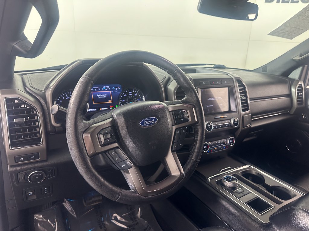 Used 2019 Ford Expedition XLT w/ Equipment Group 202A RWD image 17