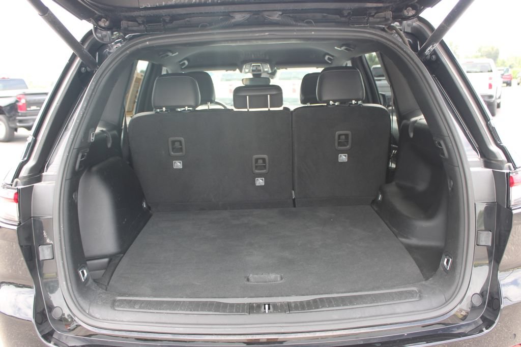 Used 2024 Jeep Grand Cherokee Altitude AWD/4WD image 14