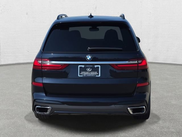 Used 2022 BMW X7 xDrive40i w/ M Sport Package AWD/4WD image 6