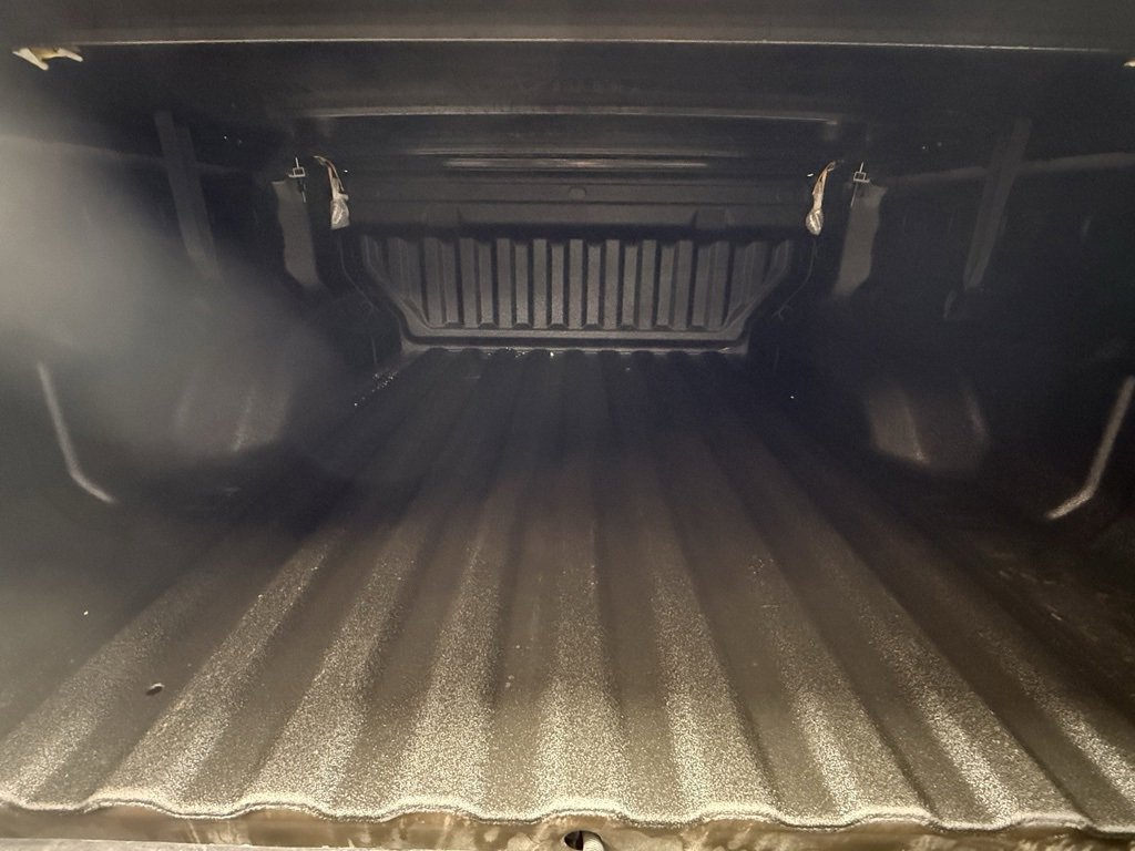 Used 2023 Chevrolet Colorado W/T w/ WT Convenience Package image 10