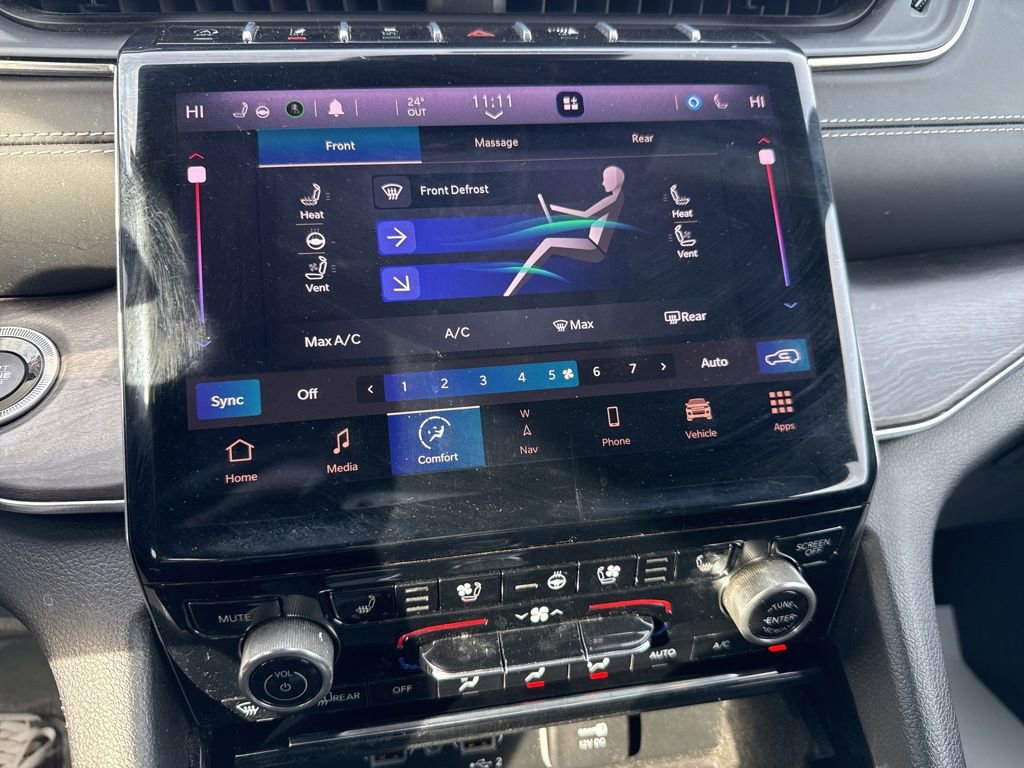 Used 2021 Jeep Grand Cherokee L Overland w/ Luxury Tech Group IV image 3