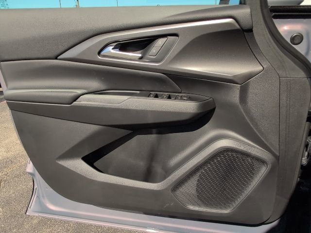 New 2026 Chevrolet Equinox EV LT w/ Comfort Package image 14