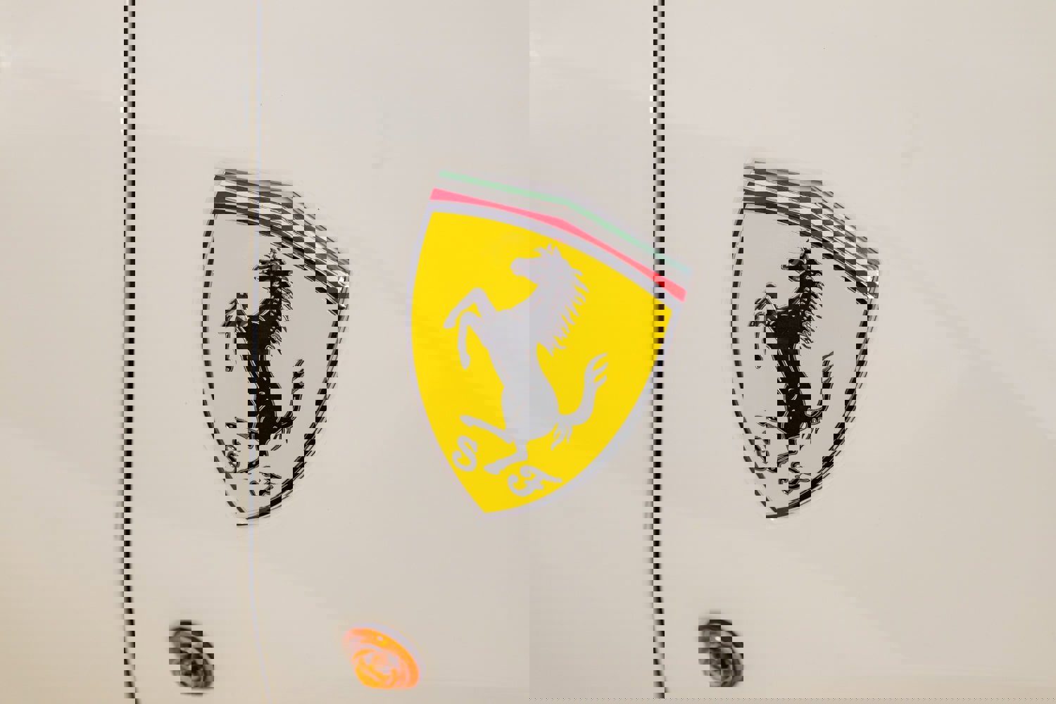 Used 2016 Ferrari 488 GTB image 40