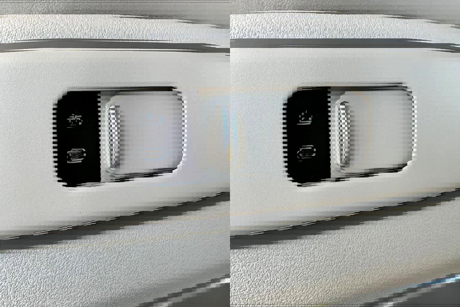 Used 2026 BMW X7 xDrive40i image 36