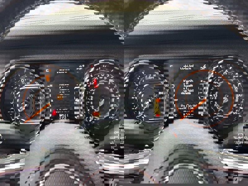 Used 2019 Jeep Wrangler Unlimited Sahara w/ Dual Top Group image 18