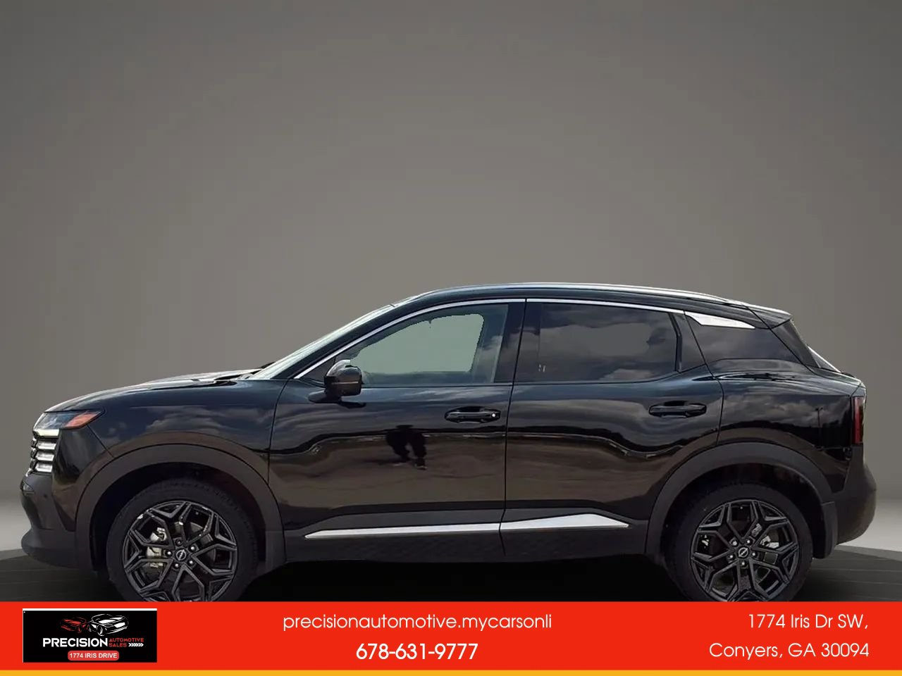 Used 2025 Nissan Kicks SR FWD image 3