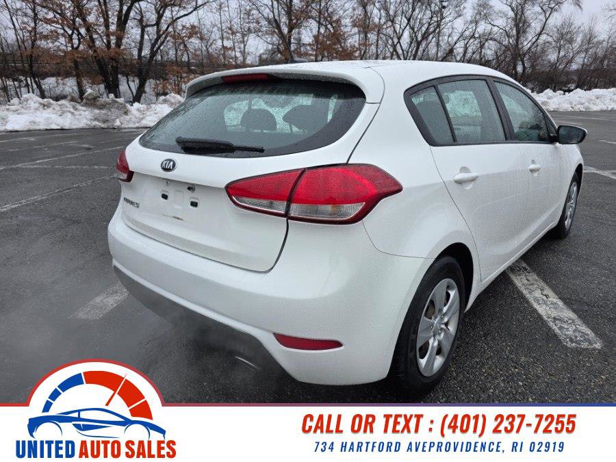 Used 2018 Kia Forte LX image 5
