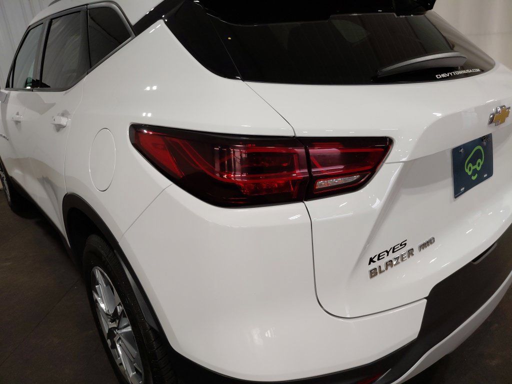Certified 2023 Chevrolet Blazer LT AWD/4WD image 16