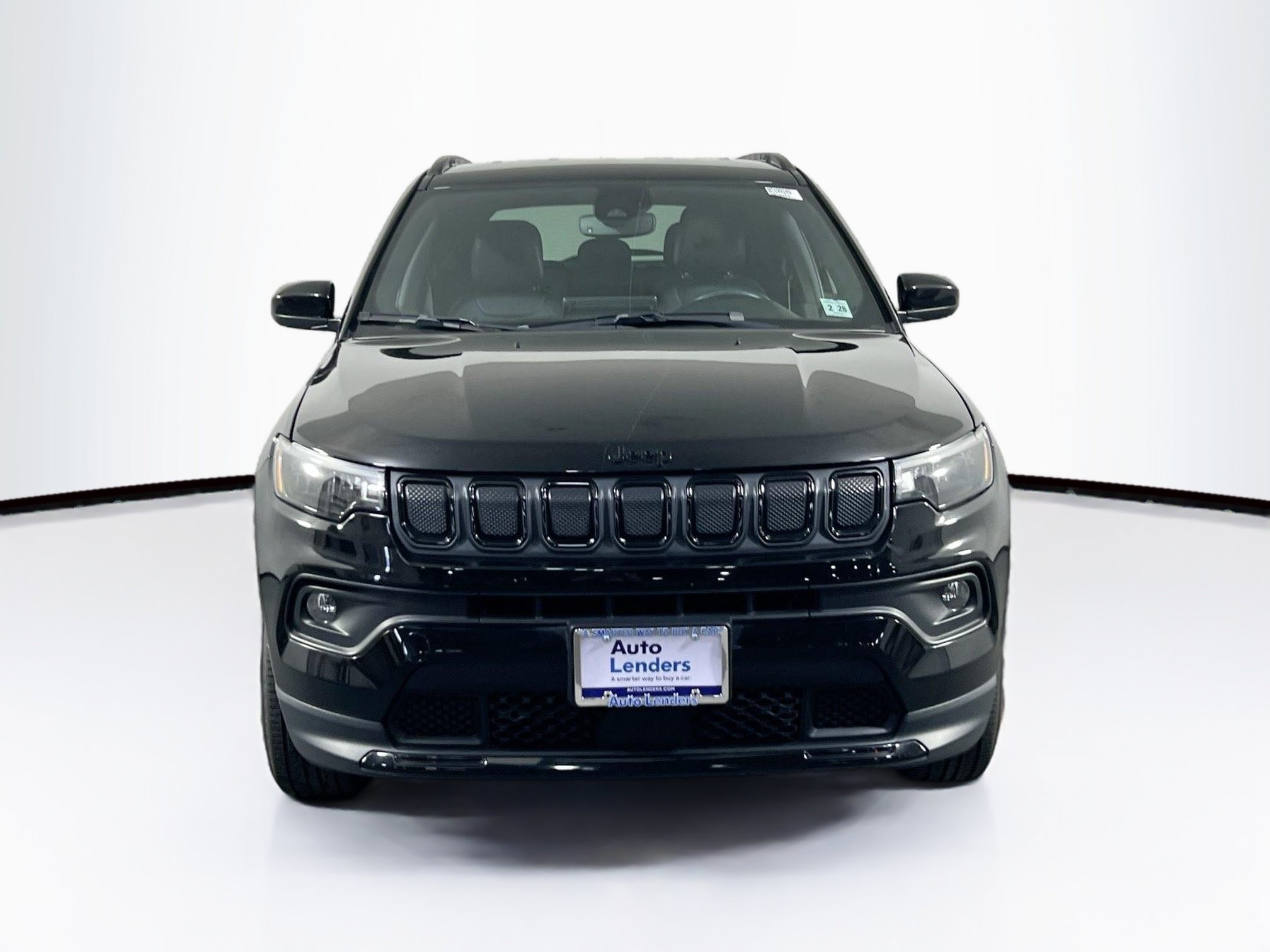 Used 2022 Jeep Compass Latitude w/ Convenience Group AWD/4WD image 2
