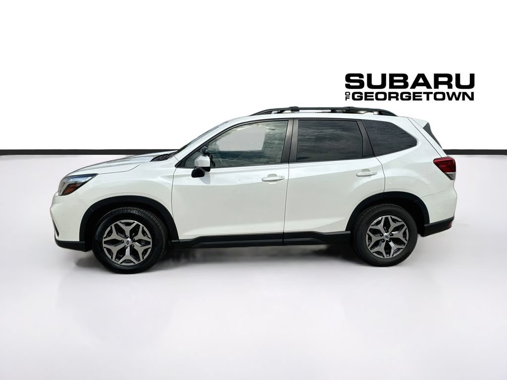 Used 2019 Subaru Forester Premium w/ All-Weather Package AWD/4WD image 4