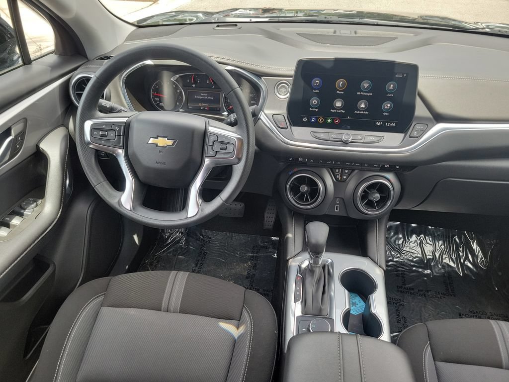 Used 2025 Chevrolet Blazer LT FWD image 7